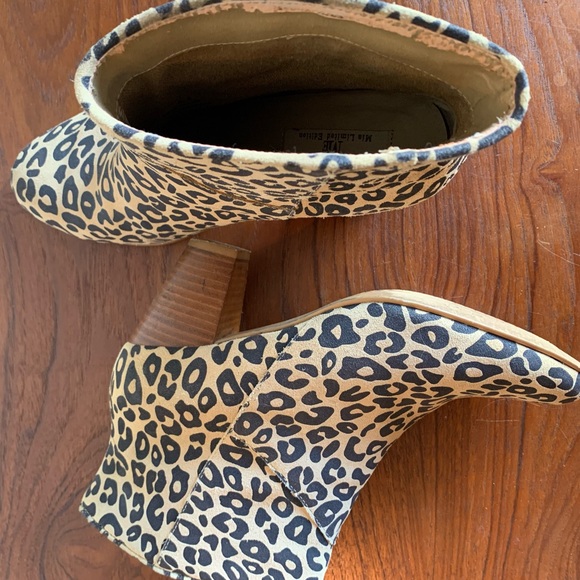 Suede leopard print ankle boots - Picture 4 of 5